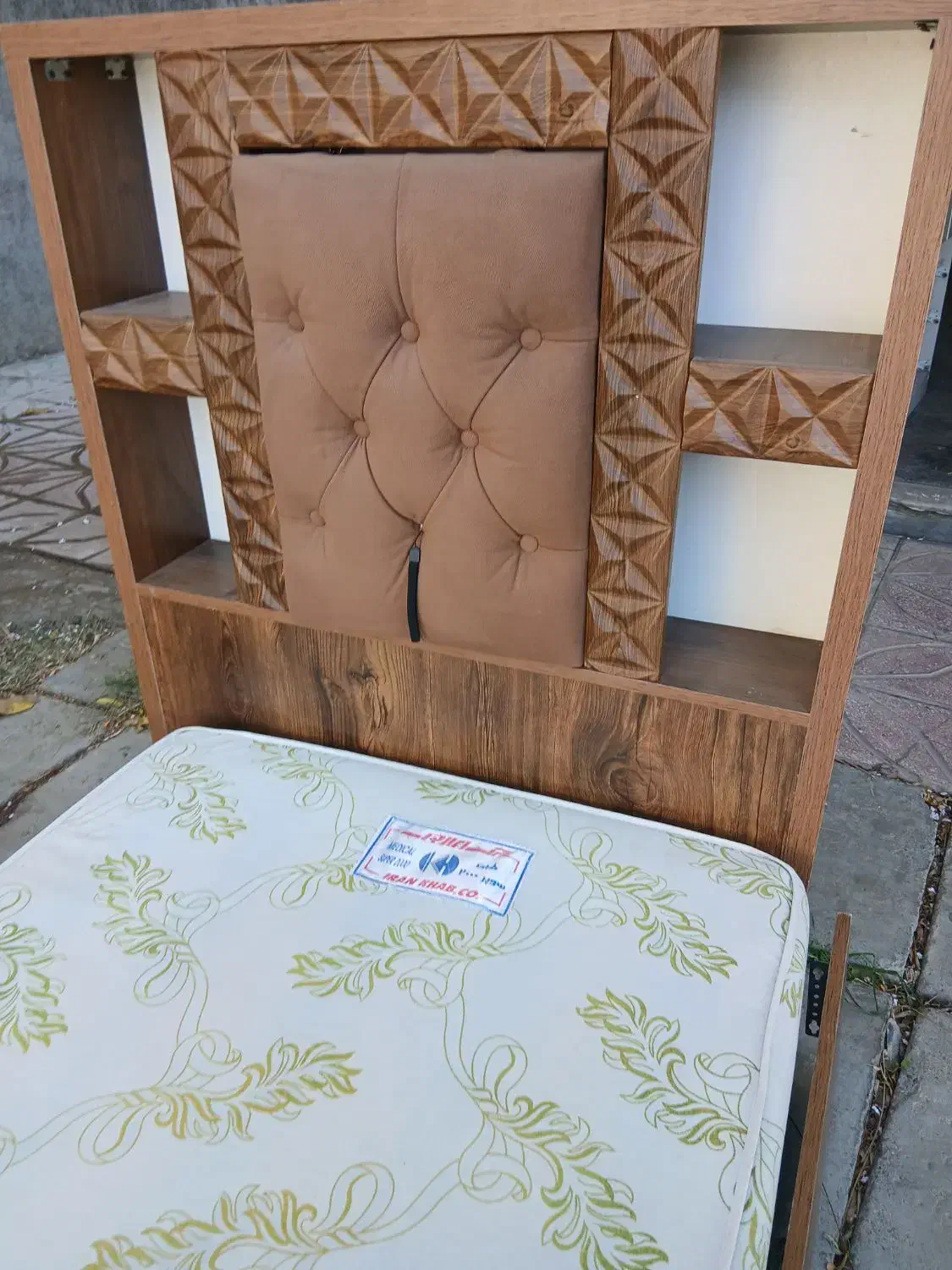 تخت|تخت و سرویس خواب|مریوان, |دیوار