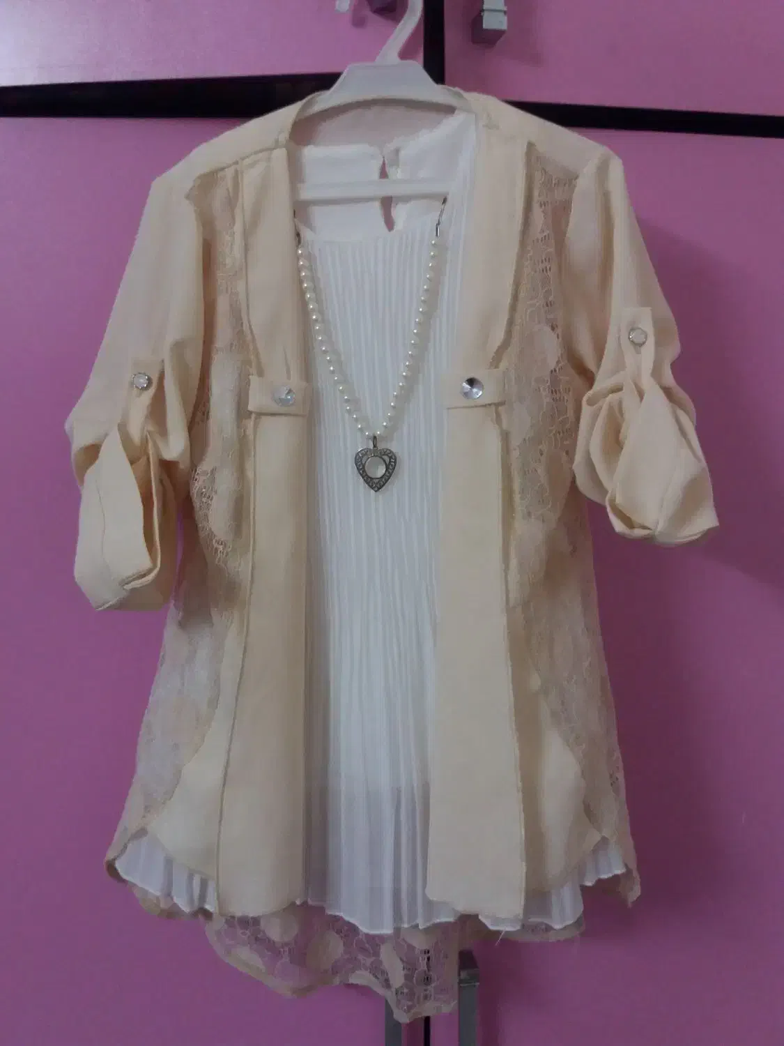 تونیک و تیشرت و مانتو دخترانه و مقنعه شیک|لباس|بندر ماهشهر, |دیوار