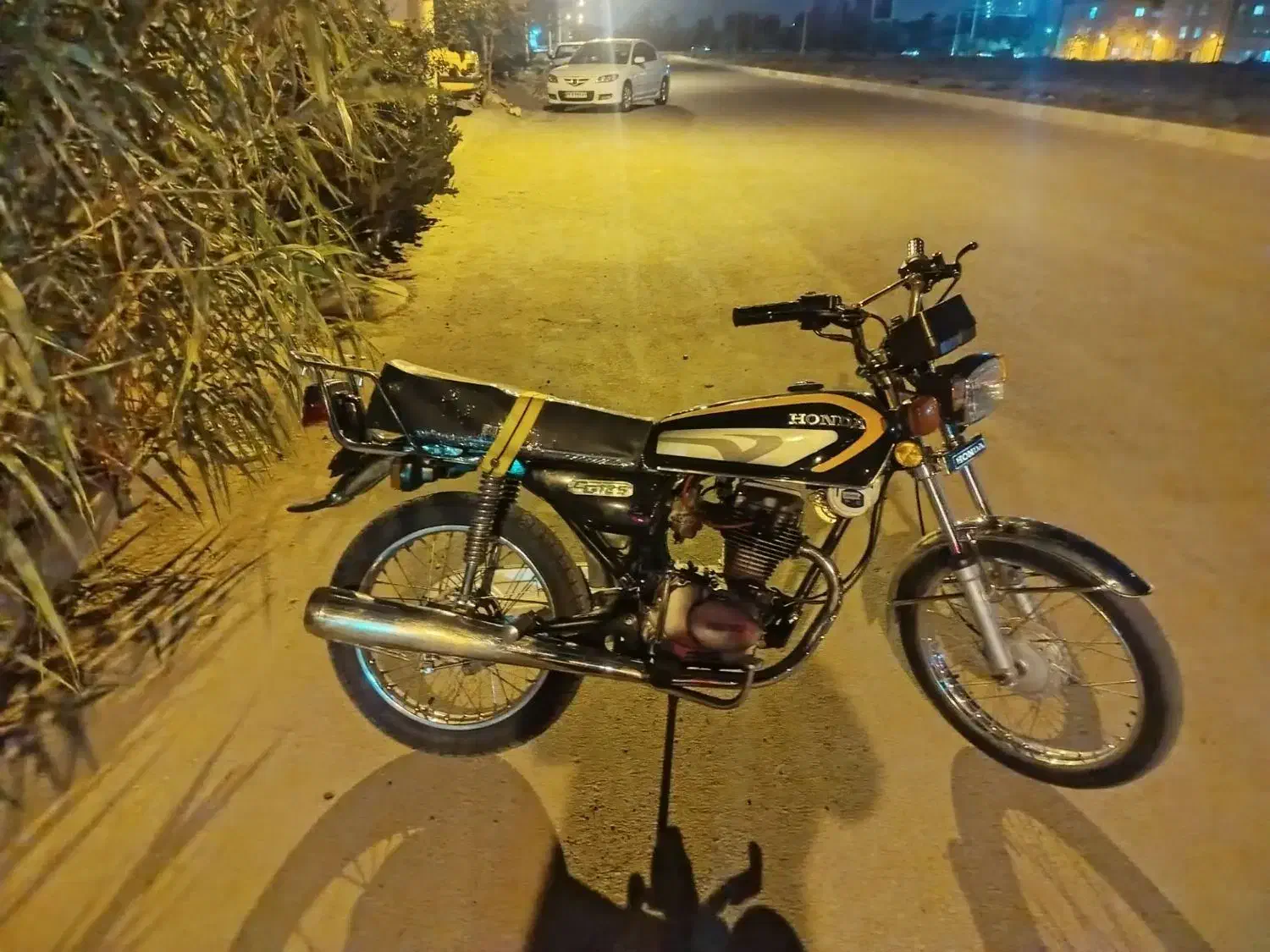 هوندا۱۲۵|موتورسیکلت|کاشان, فاز ۲ ناجی آباد|دیوار