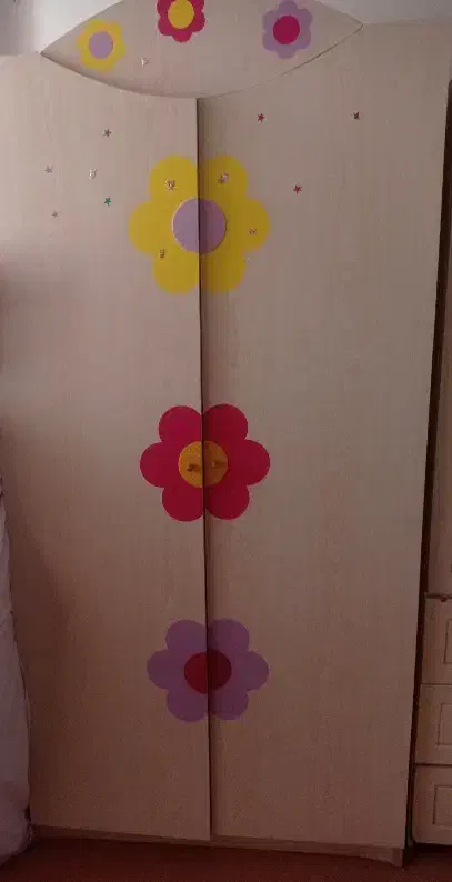 کمدو تخت بچه|تخت و سرویس خواب|طرقبه, |دیوار