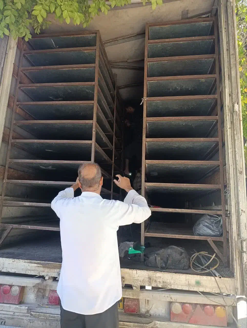 قفسه|ابزارآلات|شهرضا, |دیوار