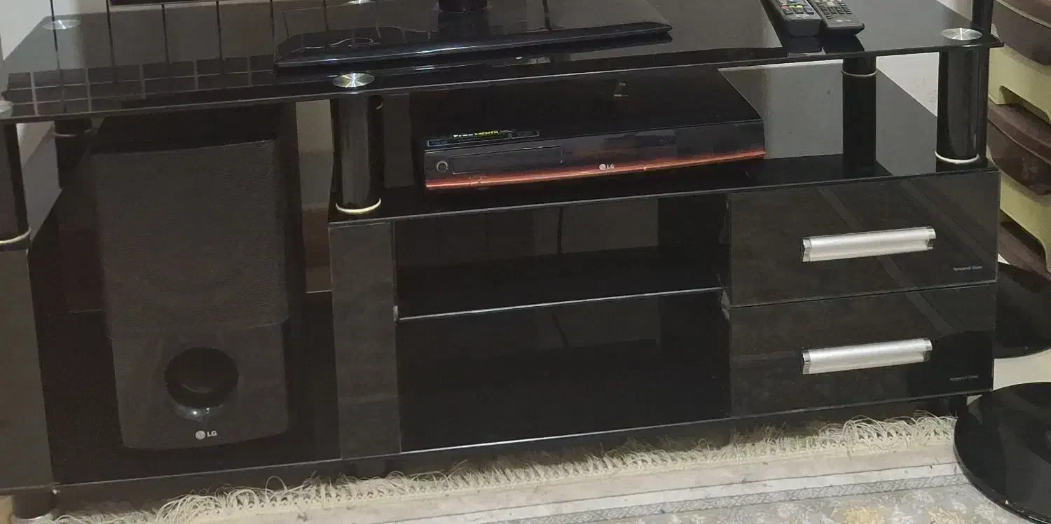 تلویزیون و پرژکتور|تلویزیون و پروژکتور|رشت, دیلمان|دیوار