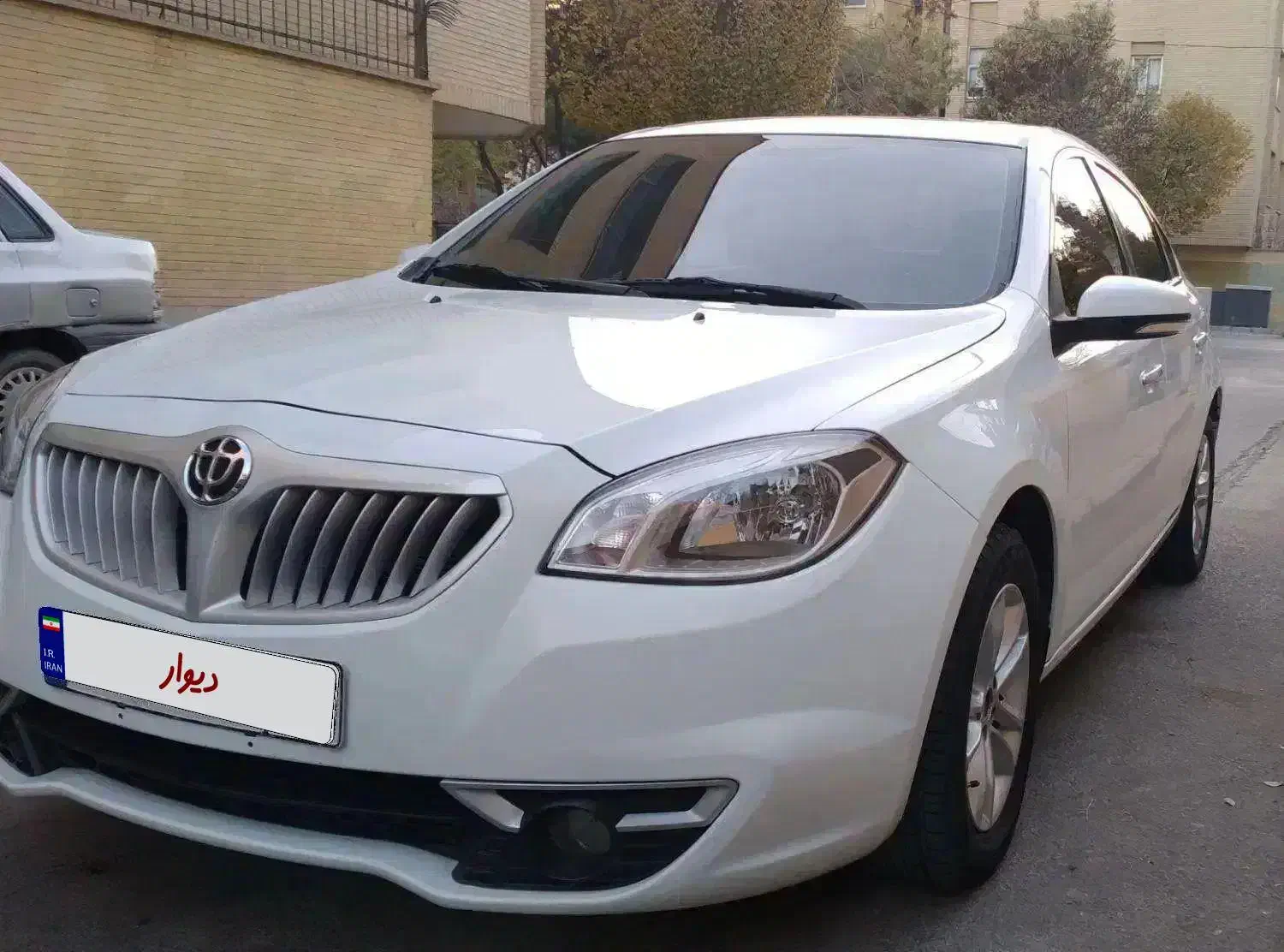 برلیانس 330 اتومات 1500|خودرو سواری و وانت|اصفهان, ملک‌شهر|دیوار