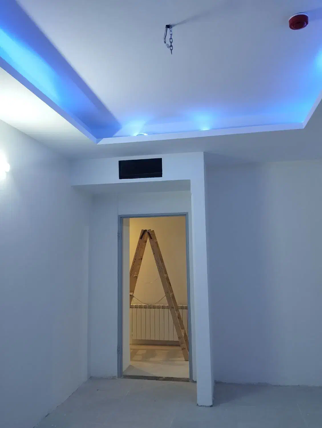 نقاش و ساختمان پذیرفته میشود|خدمات پیشه و مهارت|کرج, عظیمیه|دیوار