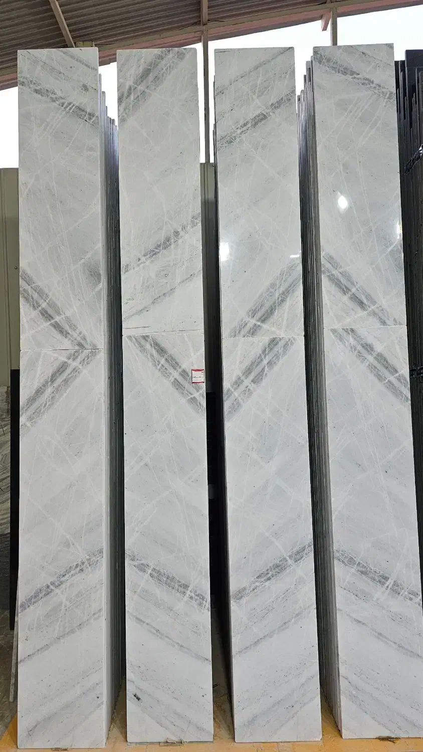 ادمین حرفه ایی خانم مجرد نهایتا 35 سال.|استخدام اداری و مدیریت|رشت, پسیخان|دیوار