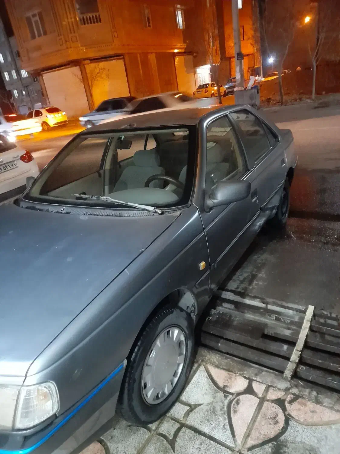 پژو۴۰۵|خودرو سواری و وانت|بهارستان, |دیوار