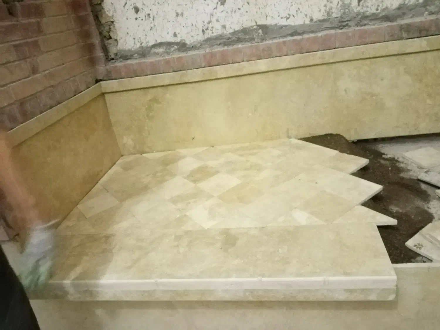 کاشی سرامیک موزائیک سنگ کف|خدمات پیشه و مهارت|ملک‌آباد, |دیوار