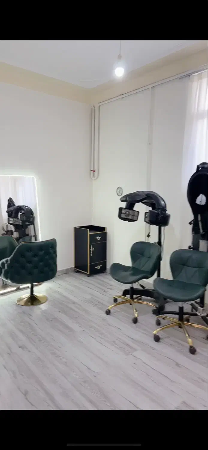 استخدام تمامی لاین های ارایشگاه مبارک اباد|استخدام درمانی، زیبایی، بهداشتی|سنندج, |دیوار