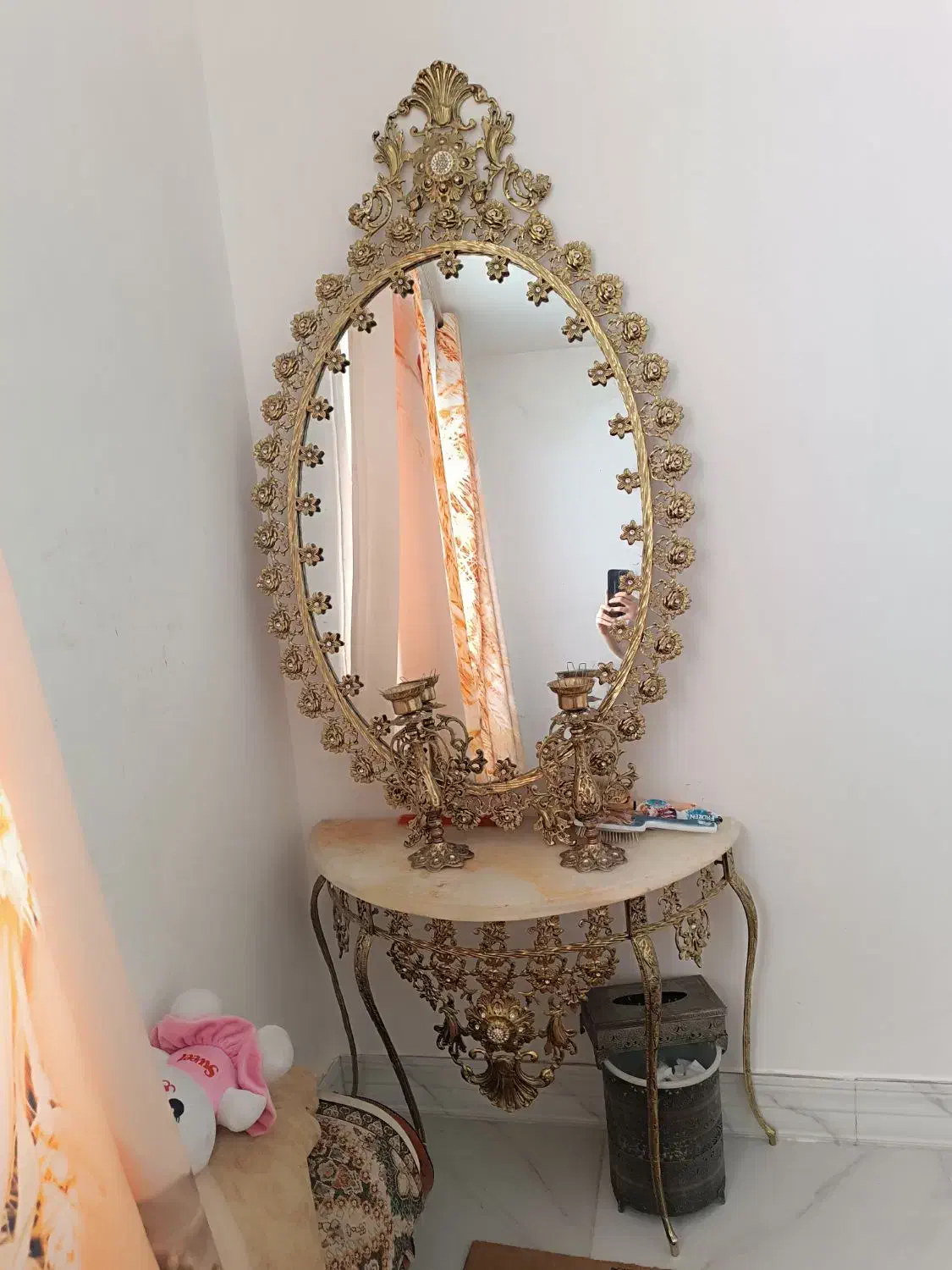 آینه و شمعدان برنج|آینه|بروجرد, |دیوار