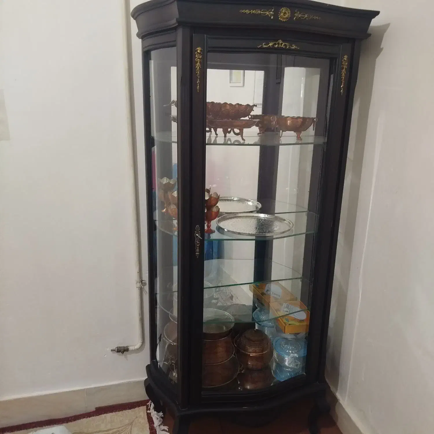 بوفه وکمد|بوفه، ویترین، کنسول|سبزوار, شرق کال جنوبی (شمس آبادی)|دیوار