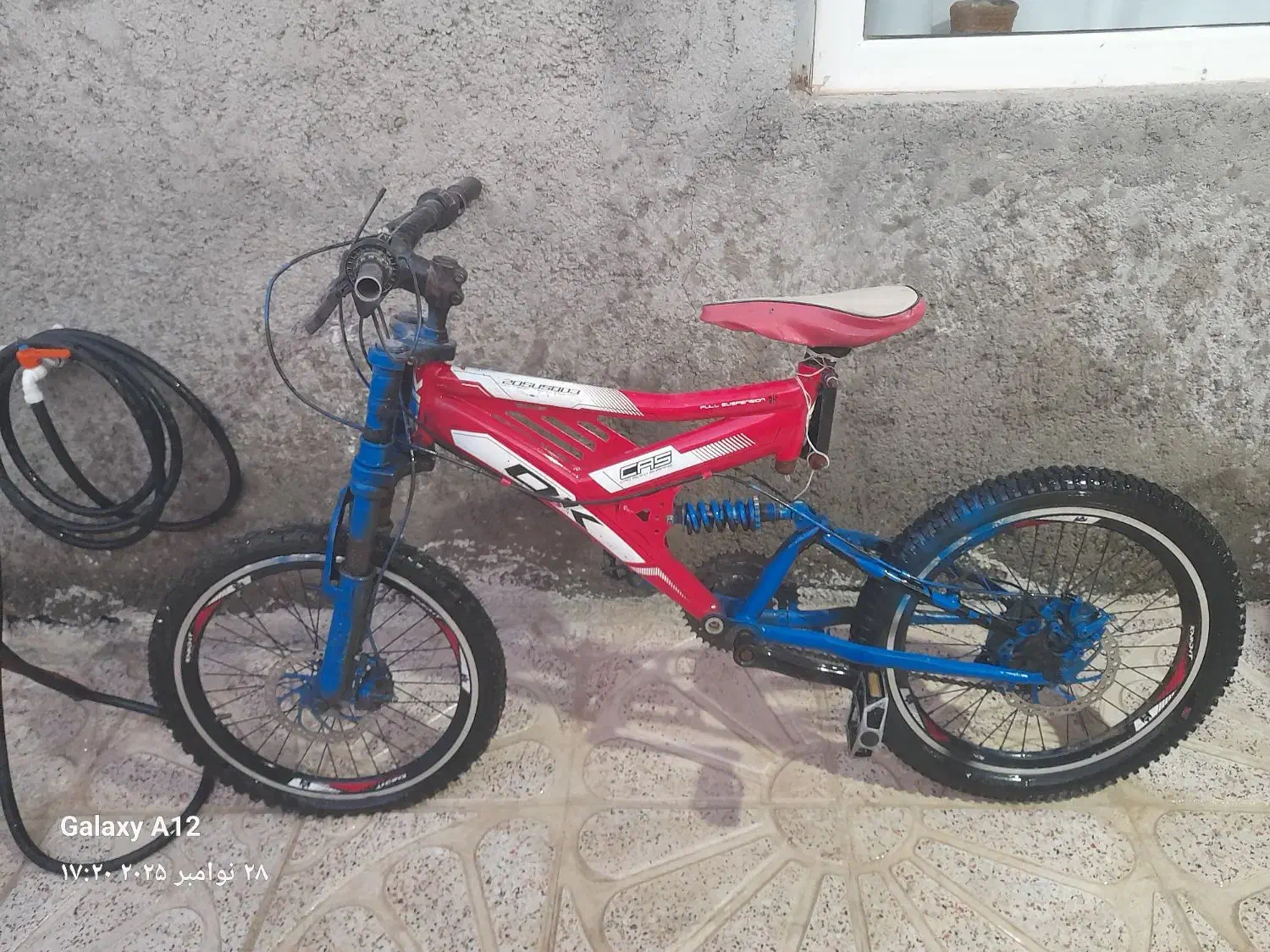 دوچرخه|دوچرخه، اسکیت، اسکوتر|میلاجرد, |دیوار