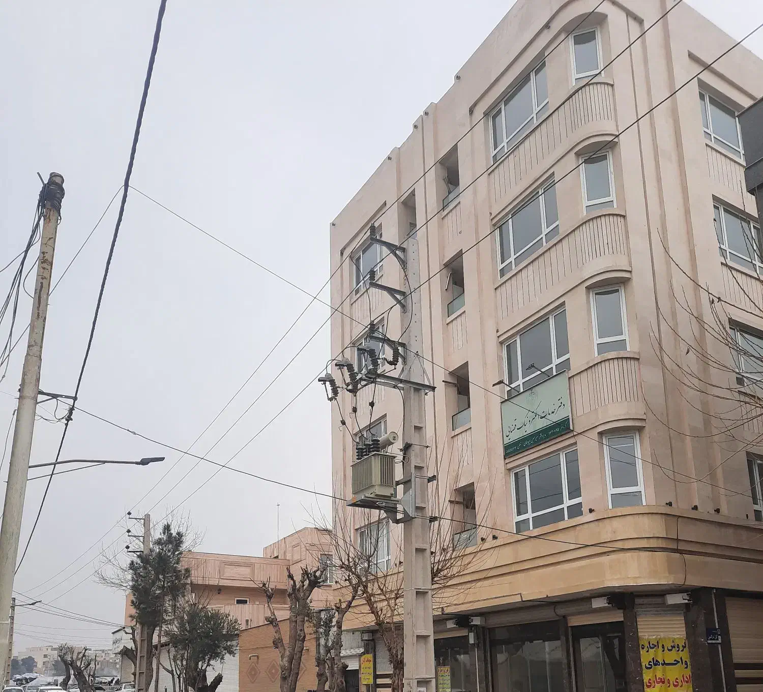 اجاره دفترکار اداری در صالح آباد غربی|اجارهٔ دفتر کار، اتاق اداری، مطب|آفتاب, |دیوار