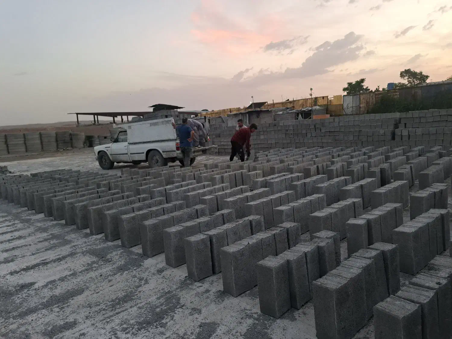 بلوک زن ماهر|استخدام معماری، عمران و ساختمانی|کهریزک, |دیوار