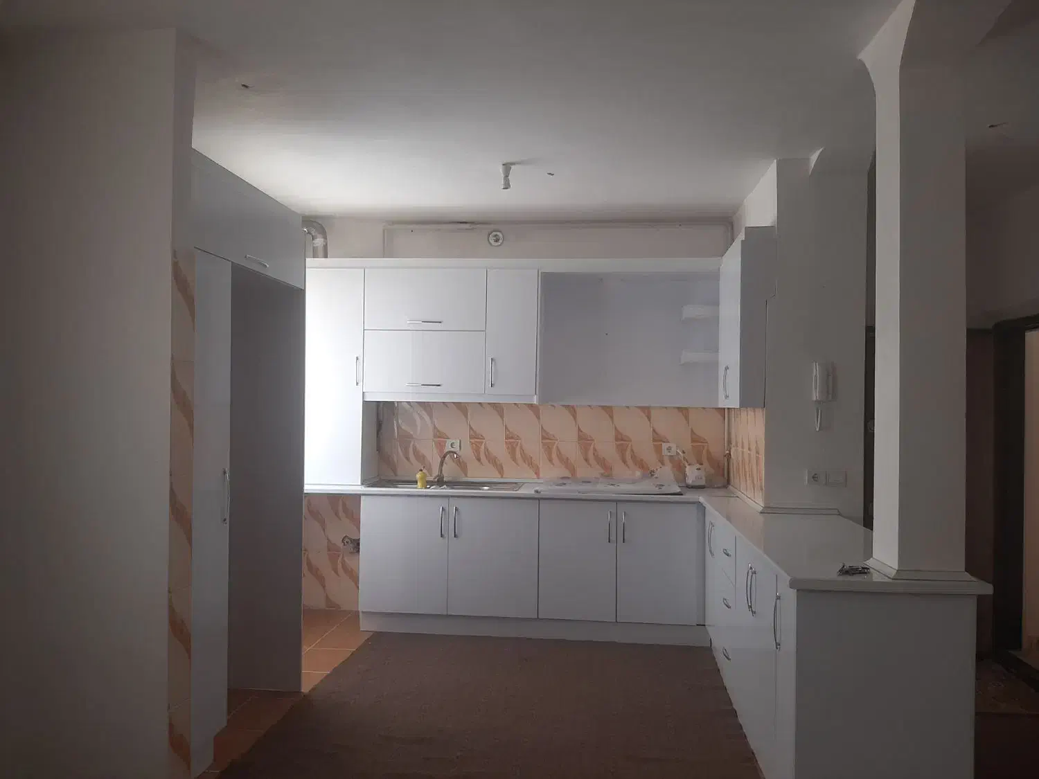 مسکن مهرنیایش دورمیدان نبش کلیدنخورده فول|فروش آپارتمان|اردبیل, |دیوار