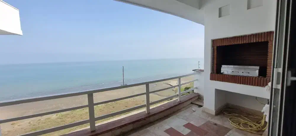 اجاره واحد ساحلی بالکن بزرگ رو به دریا پلاک ۱|اجارهٔ آپارتمان|چالوس, |دیوار