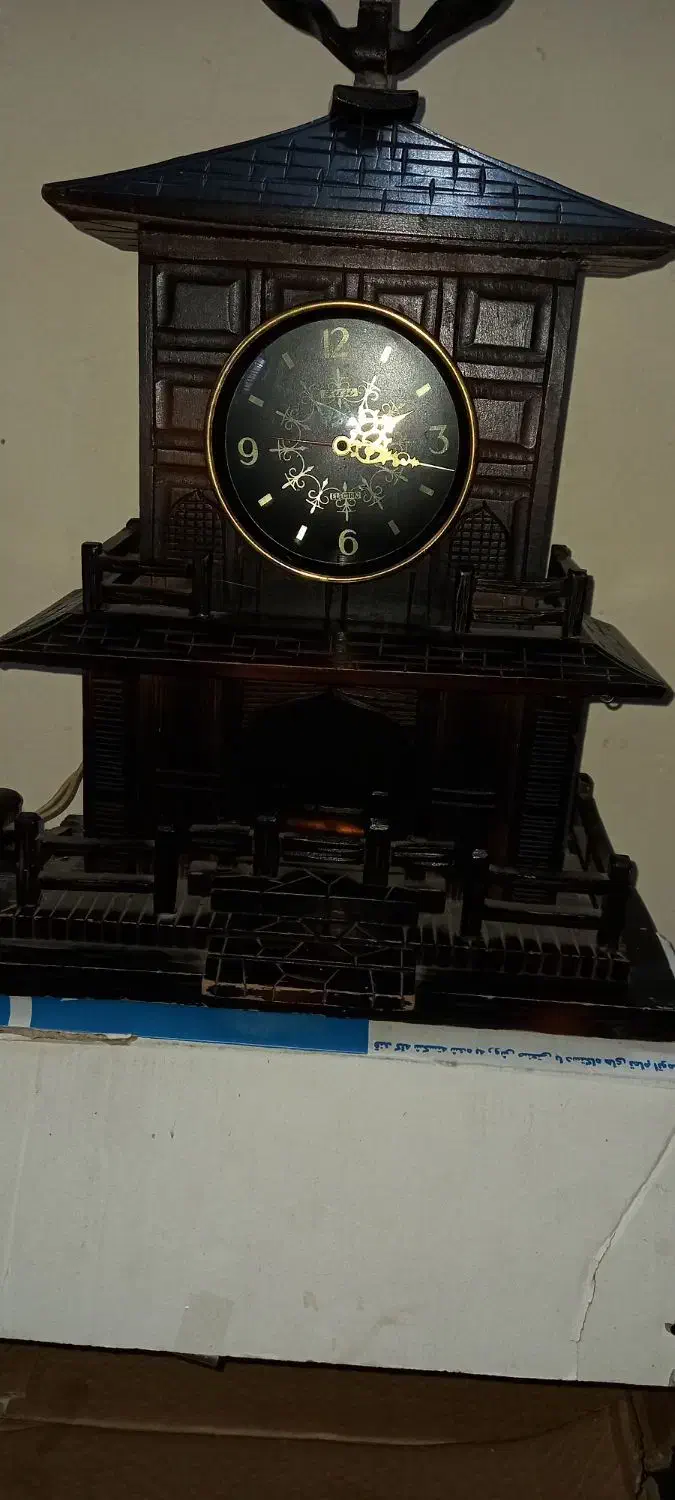 ساعت عتیق رومیزی|کلکسیون اشیاء عتیقه|خرم‌آباد, |دیوار