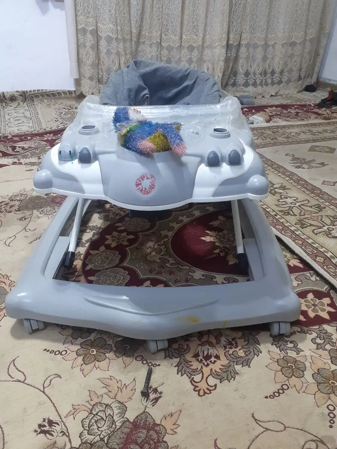 رو ووک کودک فسقلی  توی راه رفتن بچه تعصر داره|کالسکه و لوازم جانبی|قم, بوستان علوی|دیوار