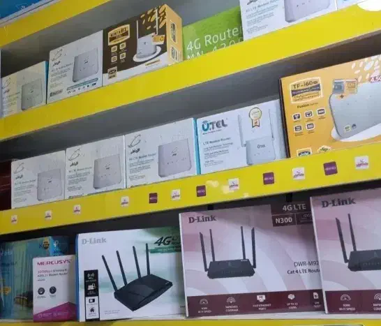 فروش عنوای مودم های انلاک سیمکارتی و فضای باز|فعالیت داوطلبانه|ایرانشهر, |دیوار