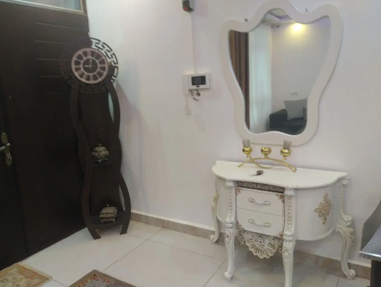 آینه کنسول وساعت ایستاده|بوفه، ویترین، کنسول|ایوان, |دیوار