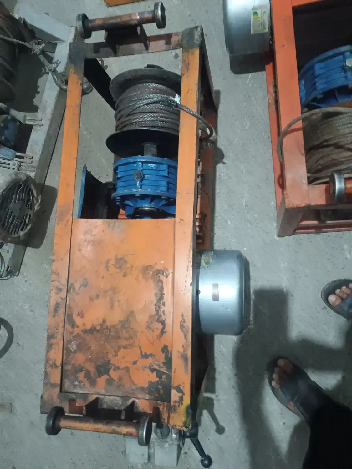 بالابر ساختمانی 3اسب ۱۴۰۰دور به شرط به شرط|مصالح و تجهیزات ساختمان|بندر ترکمن, |دیوار