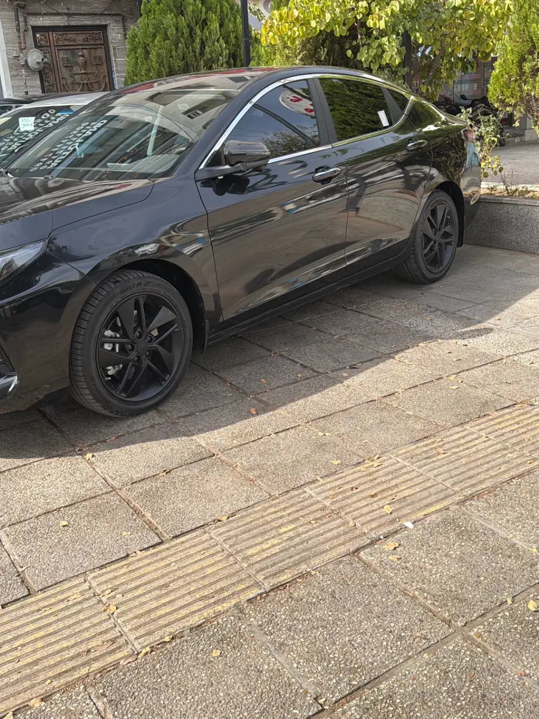 کی ام سی j7 مشکی جک j7 مشابه صفر 404|خودرو سواری و وانت|شیراز, کلاهدوز|دیوار