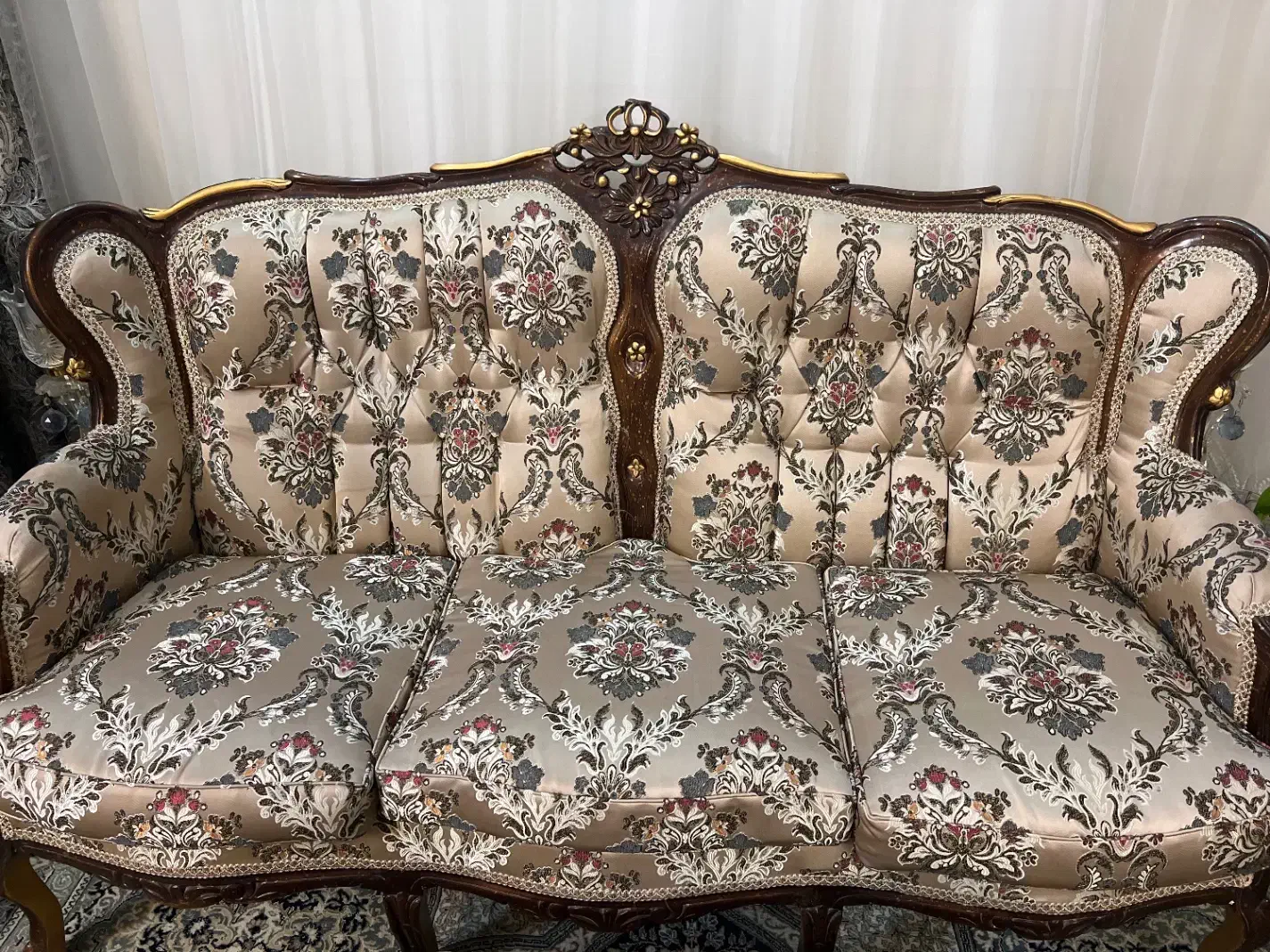 مبلمان|مبلمان خانگی و میز عسلی|یزد, |دیوار