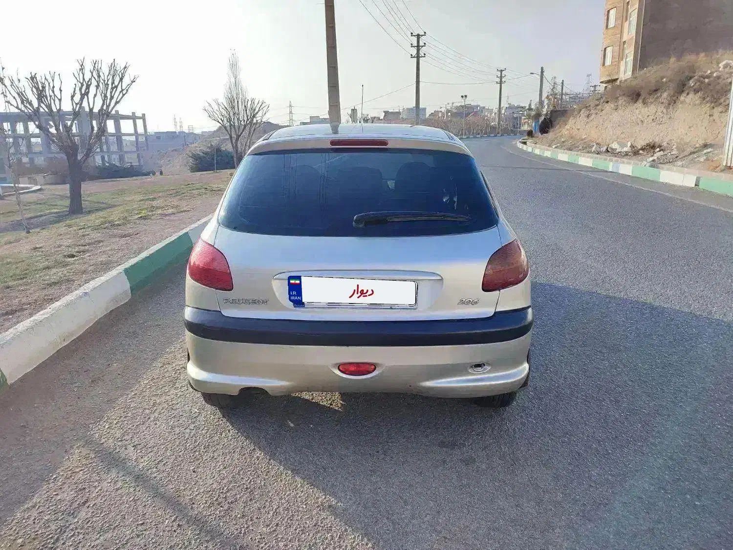 206 مدل 82 تیپ 3|خودرو سواری و وانت|تهران, عباس‌آباد|دیوار