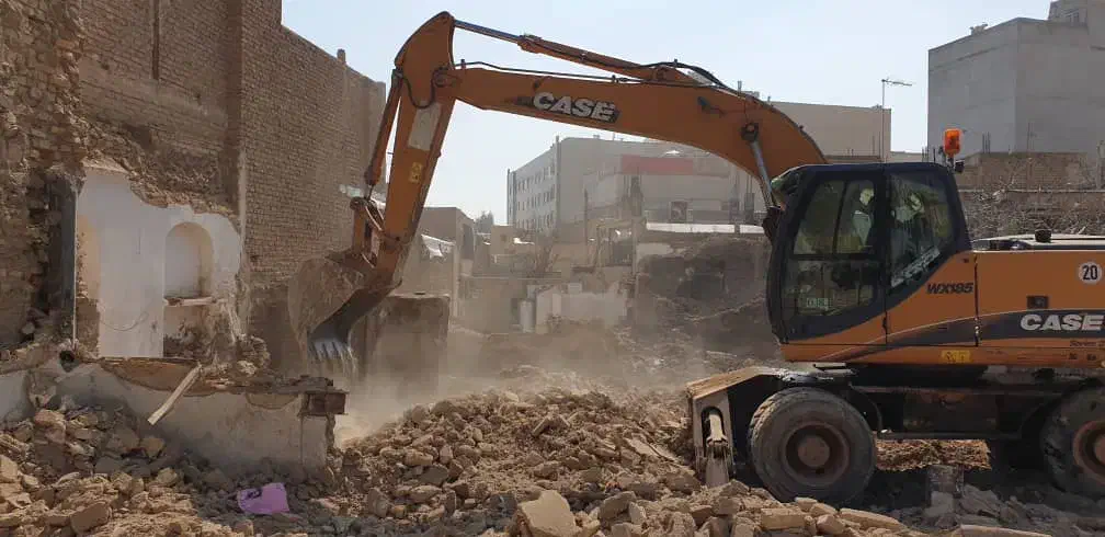 اجاره بیل مکانیکی و کامیون|خدمات حمل و نقل|قم, نیروگاه|دیوار