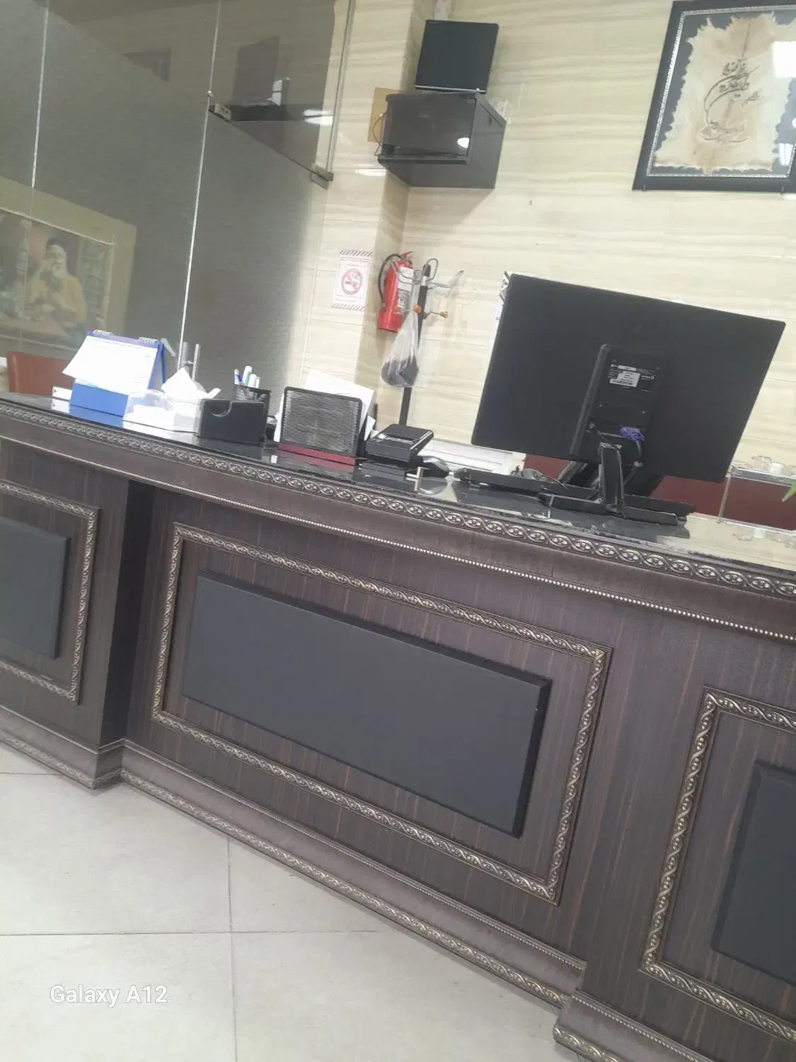 اگهی جذب نیروی کار|استخدام سرایداری و نظافت|خوی, |دیوار