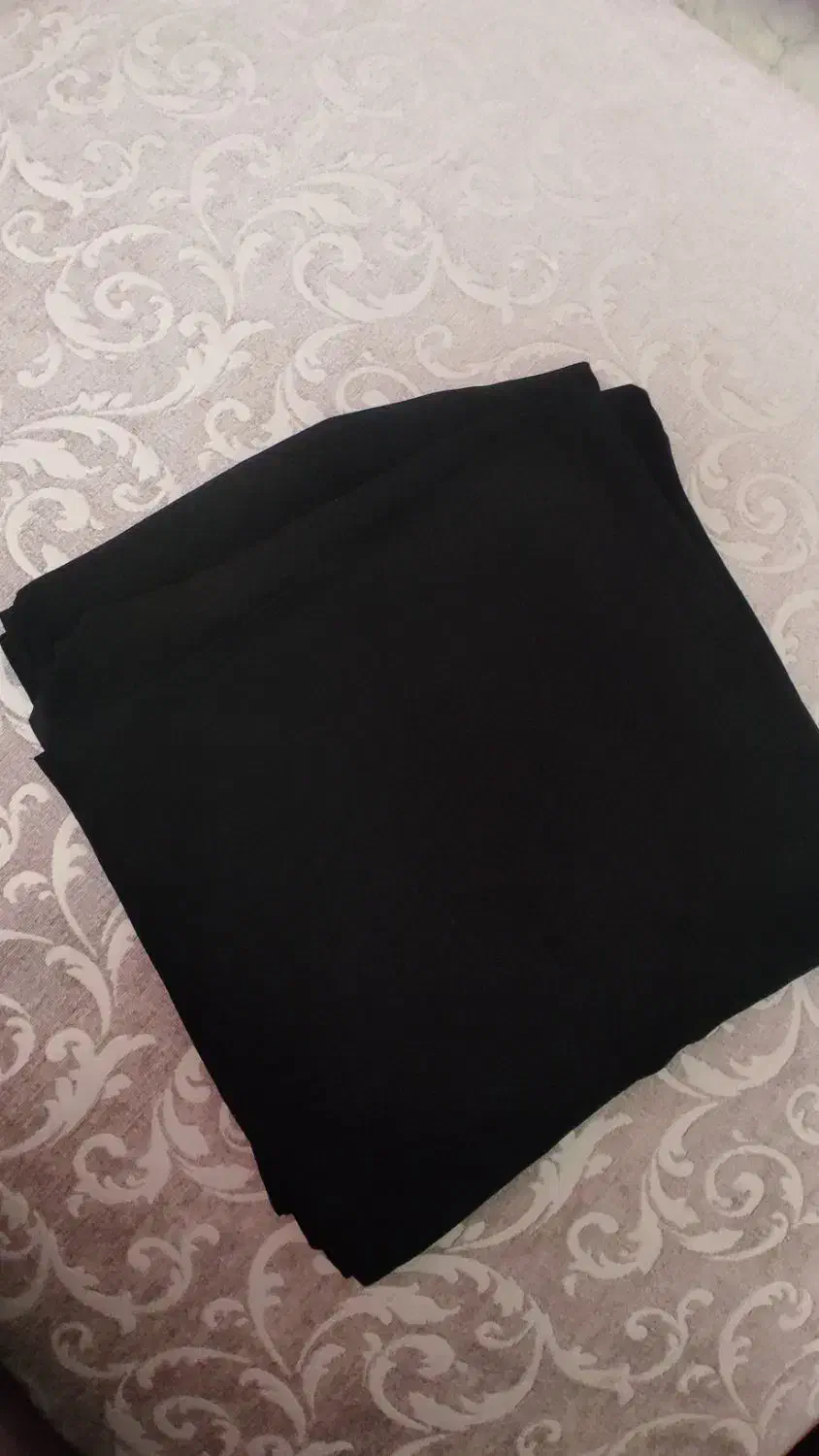 چادر مشکی|لباس|قم, حنیف نژاد|دیوار