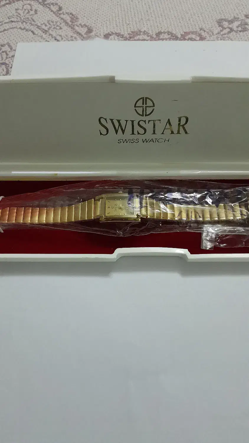 یک عدد ساعت مچی زنانه|ساعت|بروجرد, |دیوار