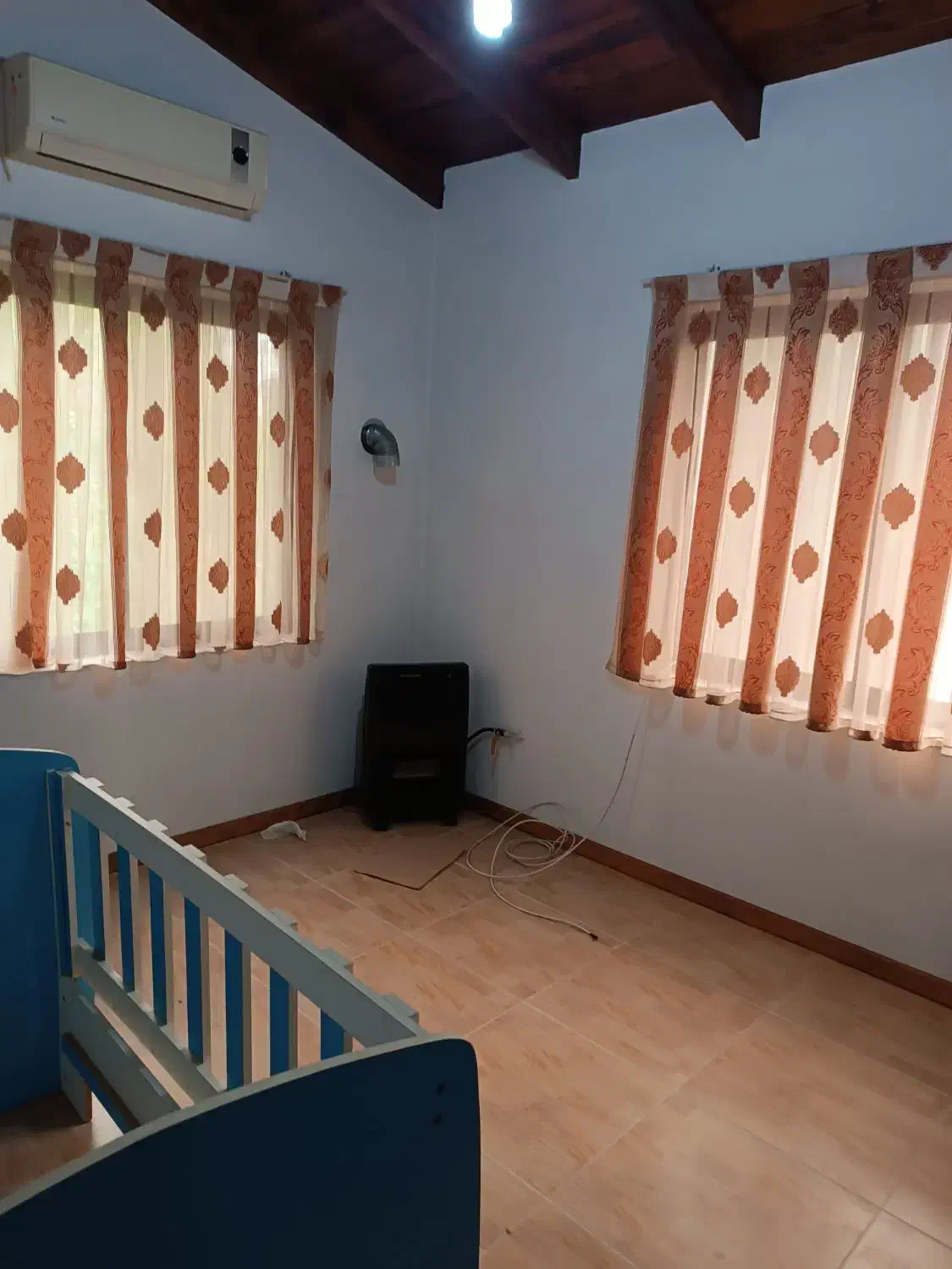 ۳عددپرده پذیرایی با والان با ۶عددپرده اتاق خواب|پرده، رانر، رومیزی|رویان, |دیوار