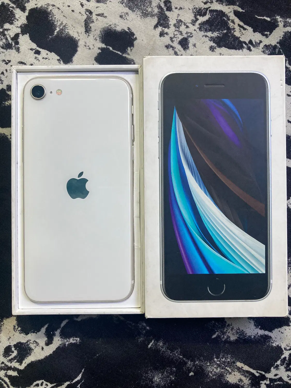 Iphone SE 2020|موبایل|تهران, وردآورد|دیوار
