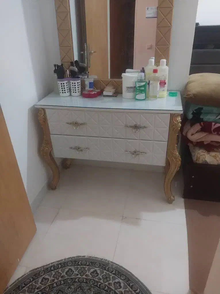 میز ارایش و کمد|جاکفشی، کمد، دراور|شیراز, آزادی|دیوار