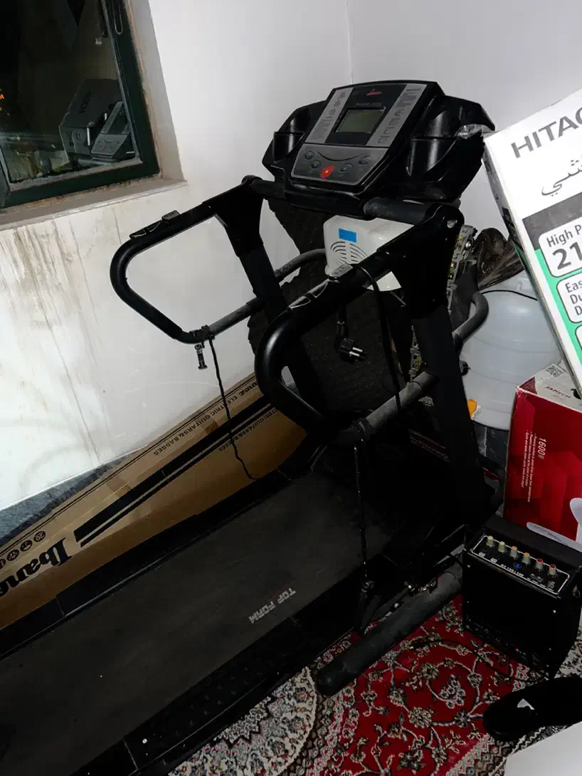 تردمیل بسیار تمیز کم کار ، زیر قیمت|تجهیزات ورزشی|بوشهر, |دیوار