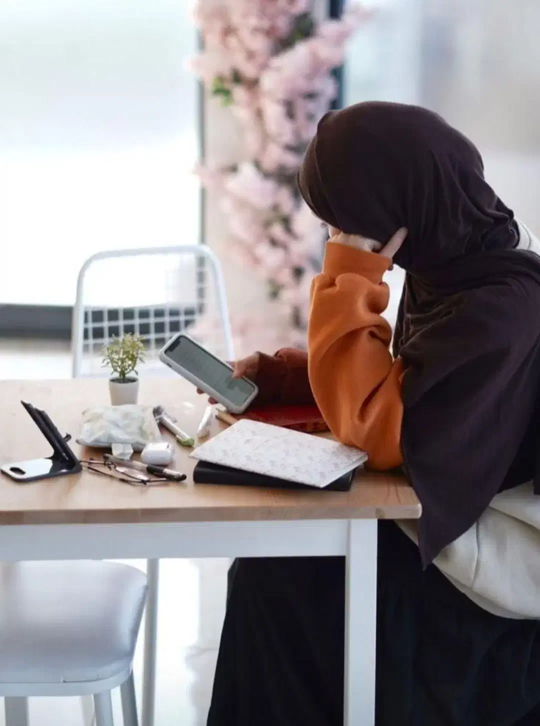 ادمین اینستاگرام هستم|خدمات رایانه‌ای و موبایل|اصفهان, آبشار|دیوار