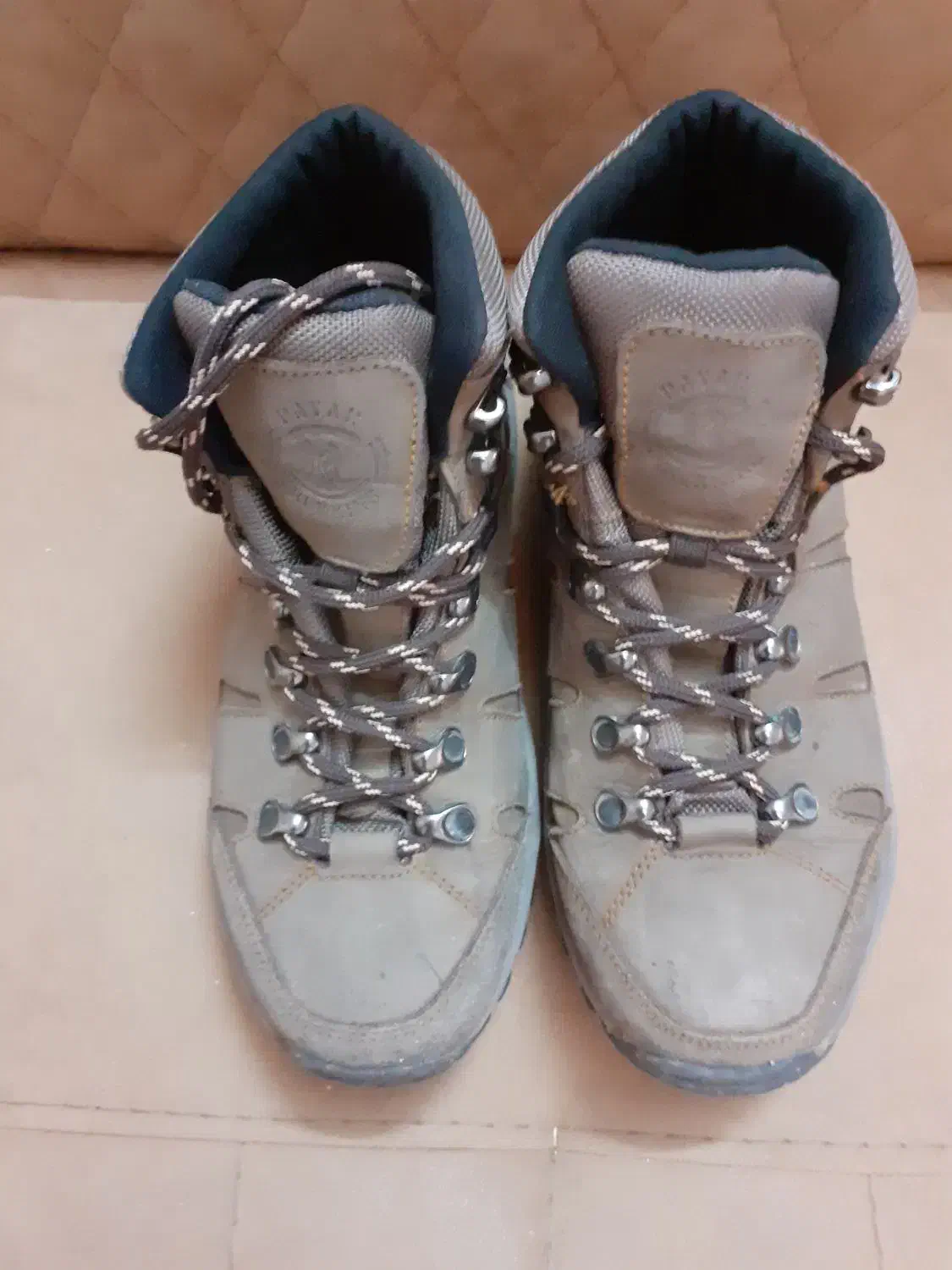 کفش کوهپیمایی سایز ۳۸ و یا ۳۹ بسیار بسیار کم کار|کیف، کفش، کمربند|مشهد, کوی المهدی|دیوار