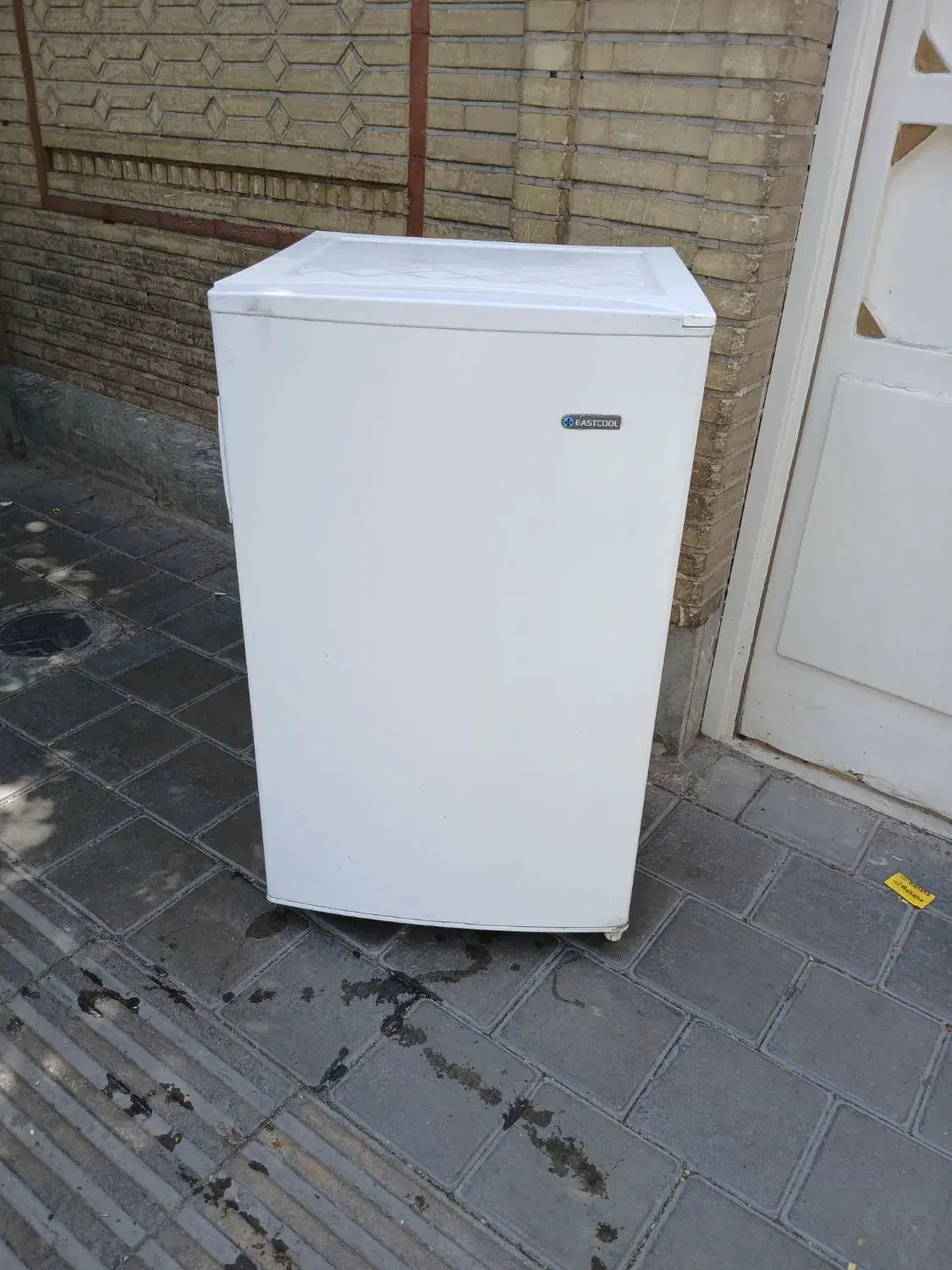 فریزر۶فوت۴کشو ایستکول کوچک تک کابینتی مینی|یخچال و فریزر|تهران, طیب|دیوار