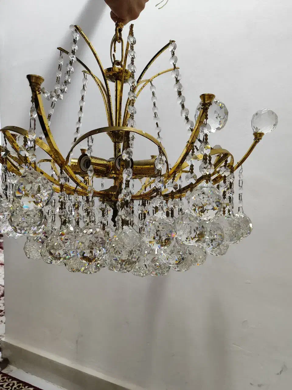 لوستر ۸ شعله کار کرده در حد نو|لوستر و چراغ آویز|سنندج, |دیوار