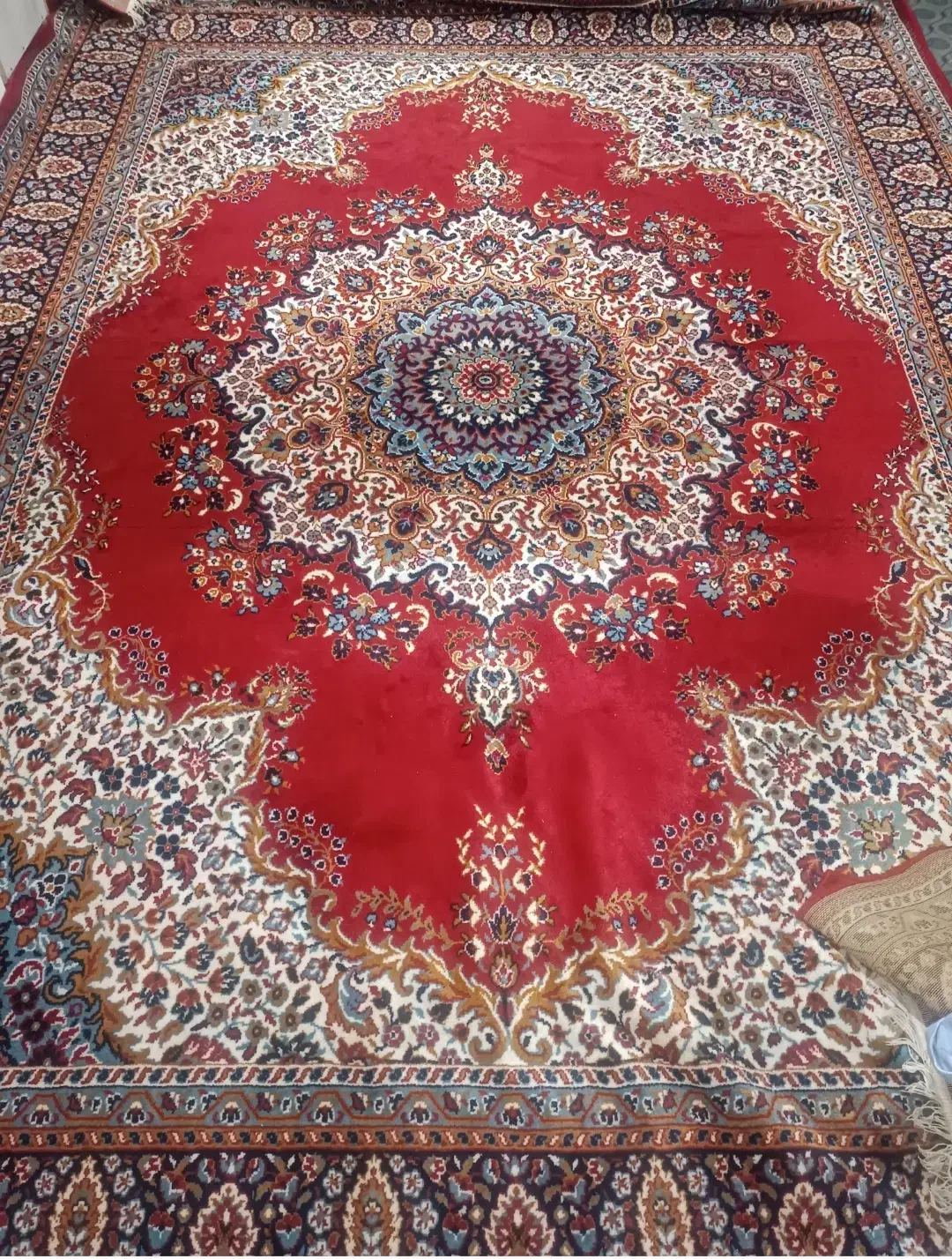 فرش12متری|فرش|رشت, پاره بیجار|دیوار