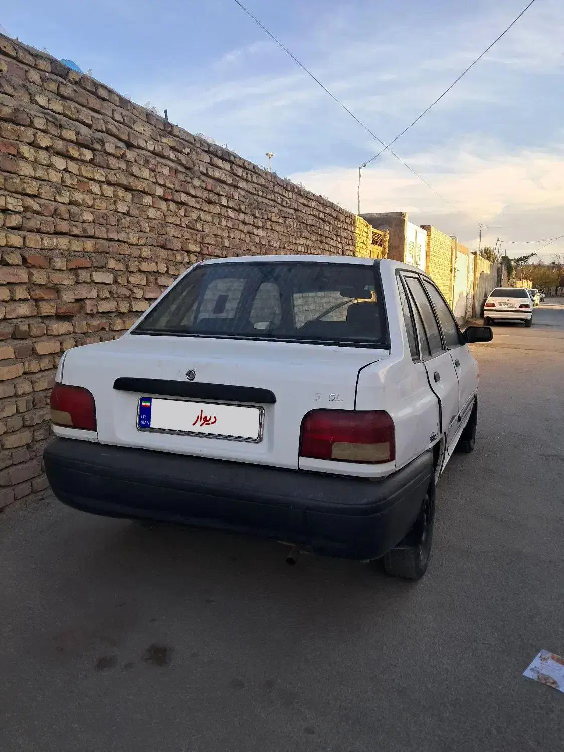 پراید سفید مدل ۸۲|خودرو سواری و وانت|سیرجان, |دیوار