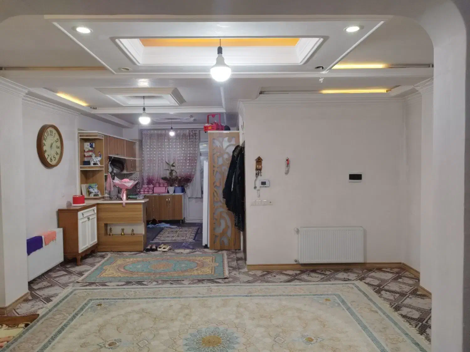 اجاره واحد 80متری تک واحدی صالحیه|اجارهٔ آپارتمان|بهارستان, |دیوار