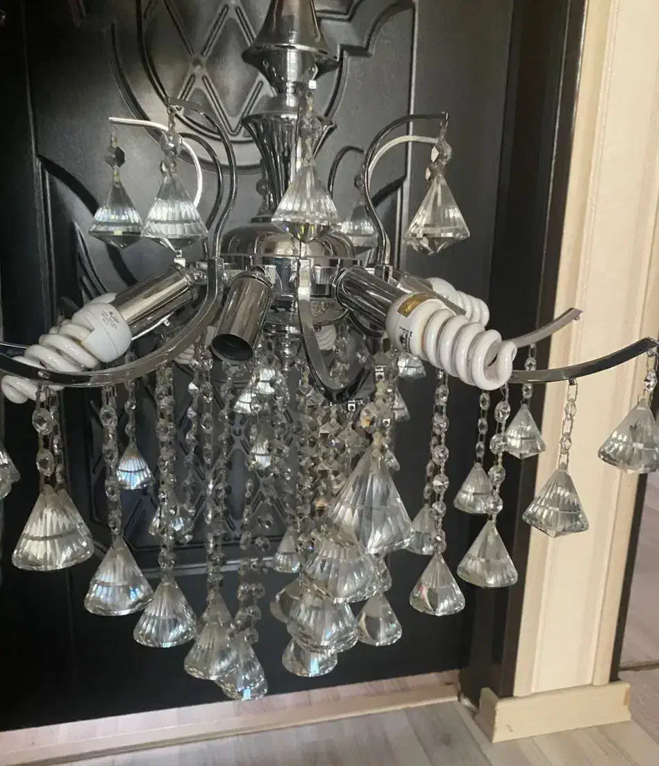 لوستر الماسی|لوستر و چراغ آویز|اردبیل, |دیوار