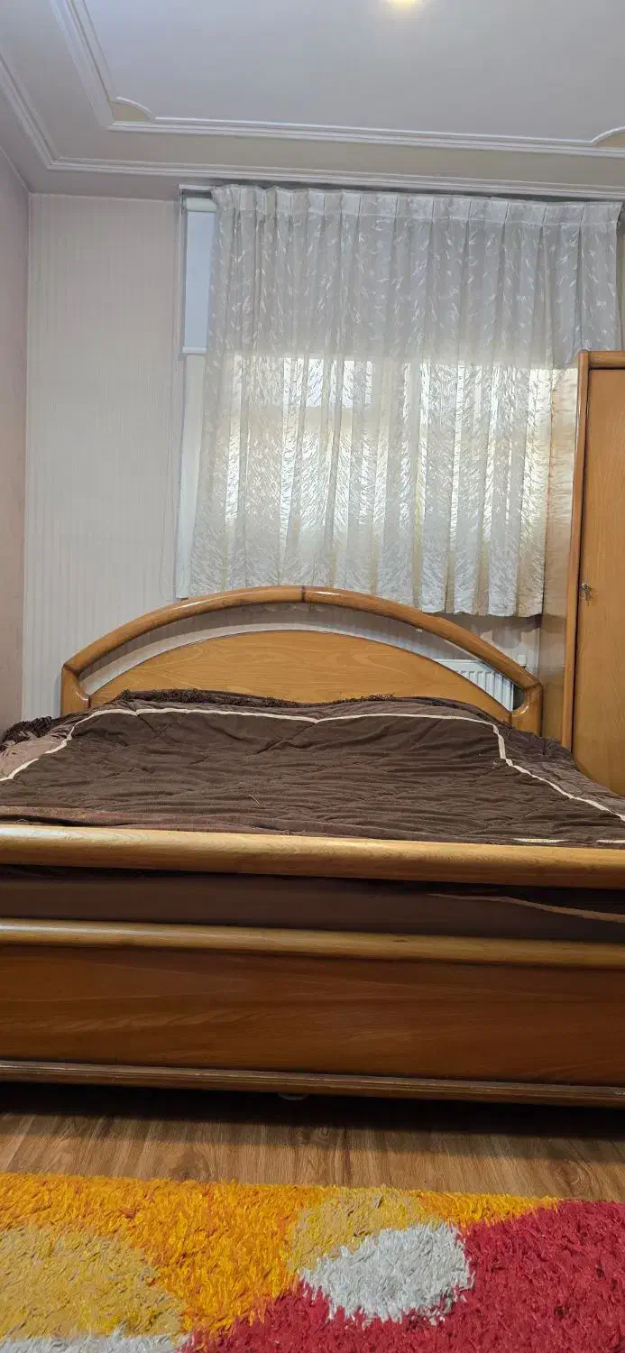 سرویس تخت دونفره تمام چوب|تخت و سرویس خواب|شیراز, قدوسی شرقی|دیوار