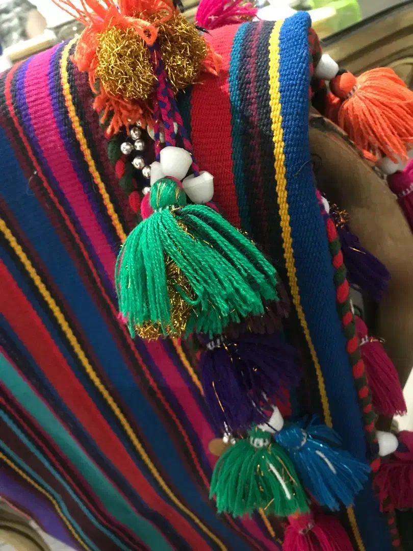 رومیزی|پرده، رانر، رومیزی|تهران, باغ فیض|دیوار