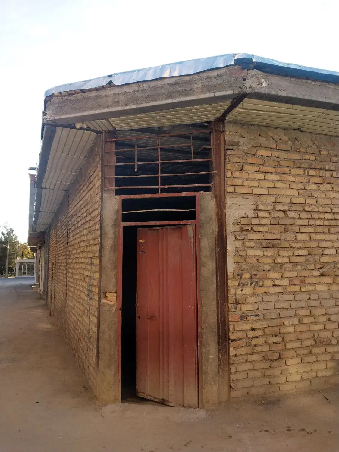 اجاره انبار ۱۱۰ متری|اجارهٔ مغازه و غرفه|بروجرد, |دیوار