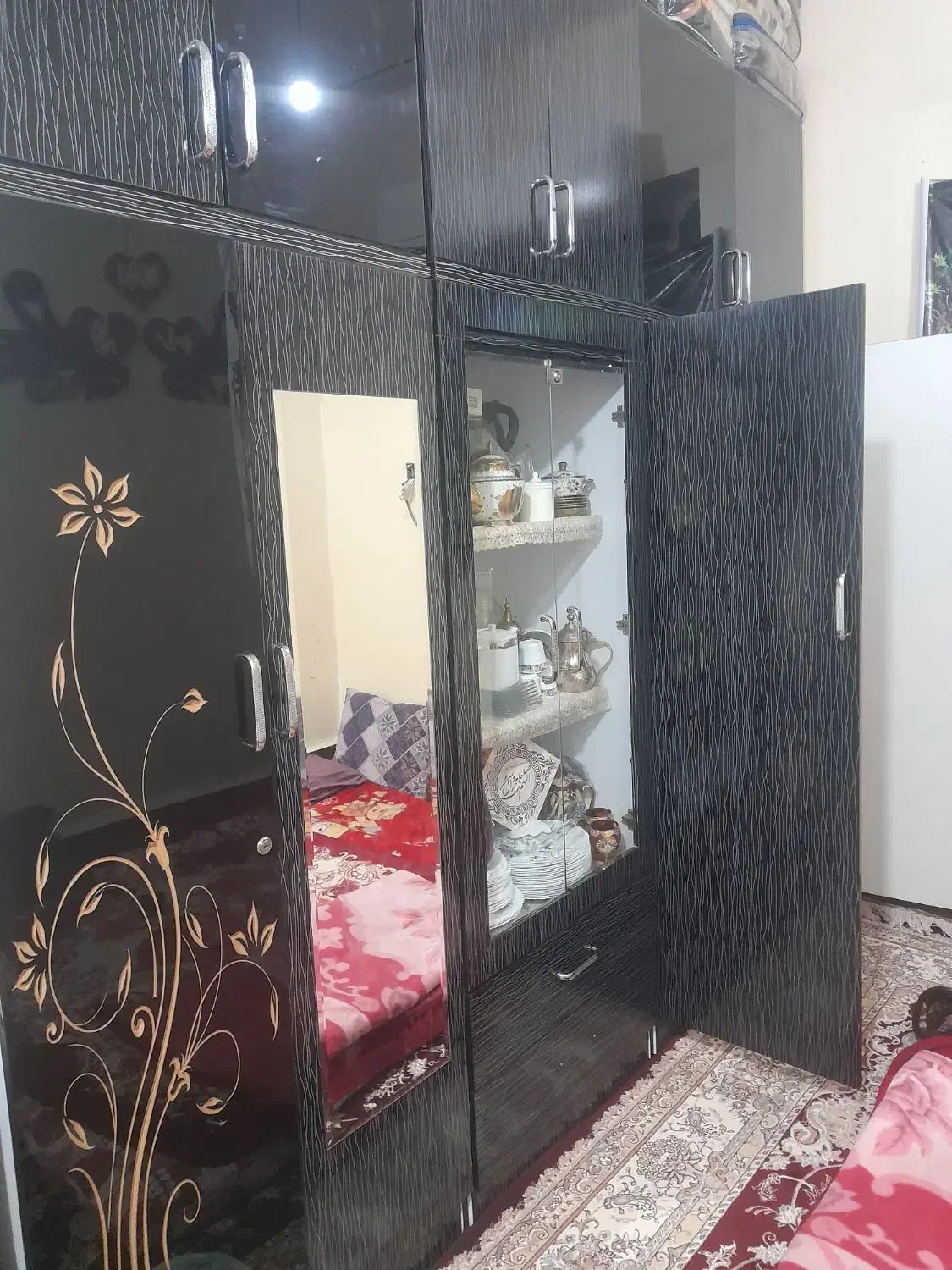 کمددیواری متحرک|جاکفشی، کمد، دراور|سوسنگرد, |دیوار