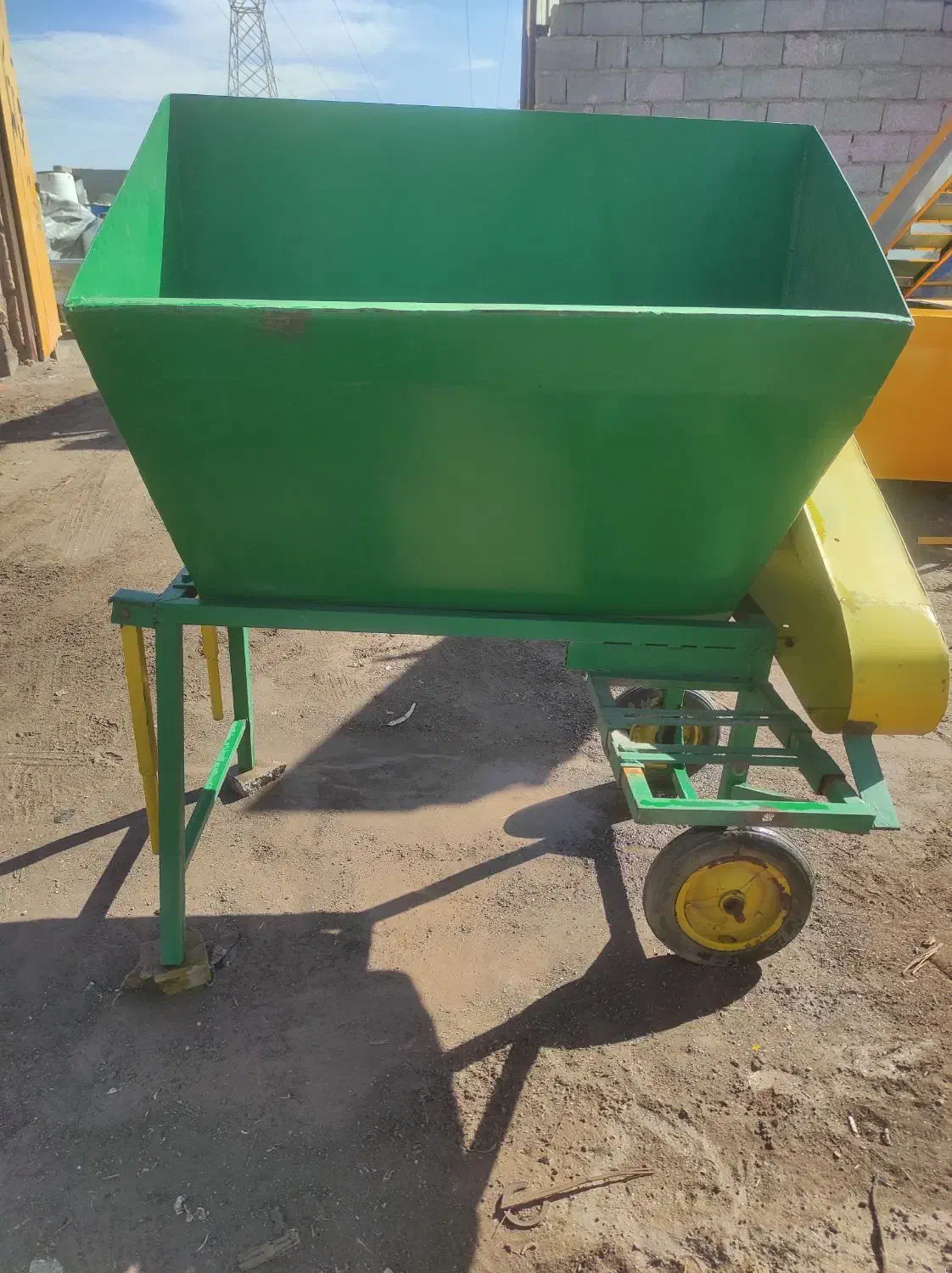 دامداری|خردکن، آسیاب، غذاساز|رفسنجان, |دیوار