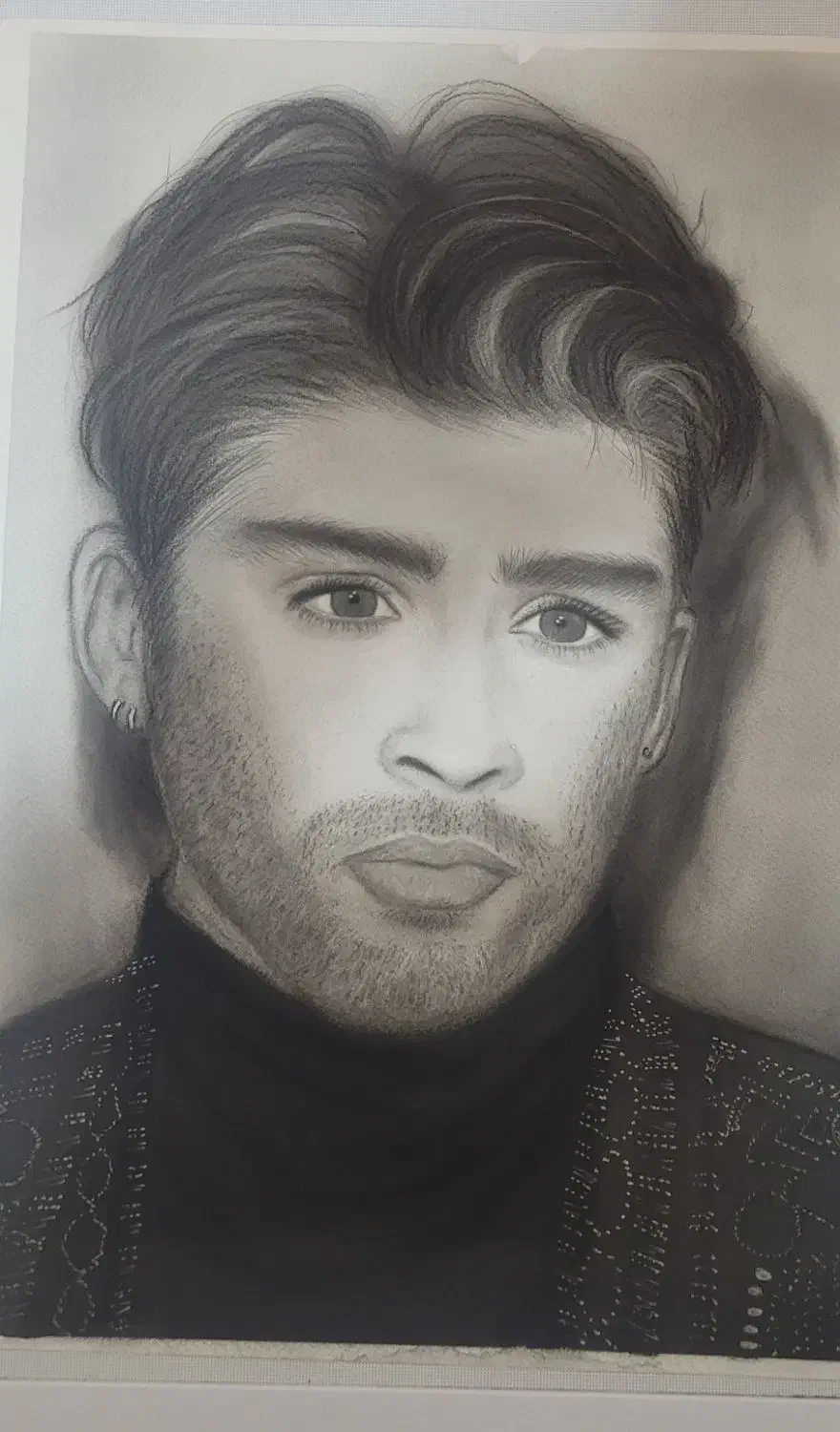 طراحی سیاه قلم سبک هایپررئال|تابلو، نقاشی، عکس|شیراز, باغ تخت|دیوار