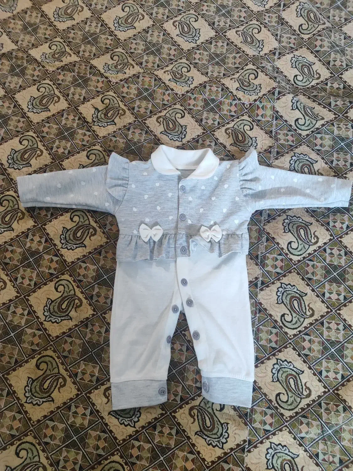 لباس نوزادی ارزان|کفش و لباس بچه|رباط‌کریم, رباط‌کریم|دیوار